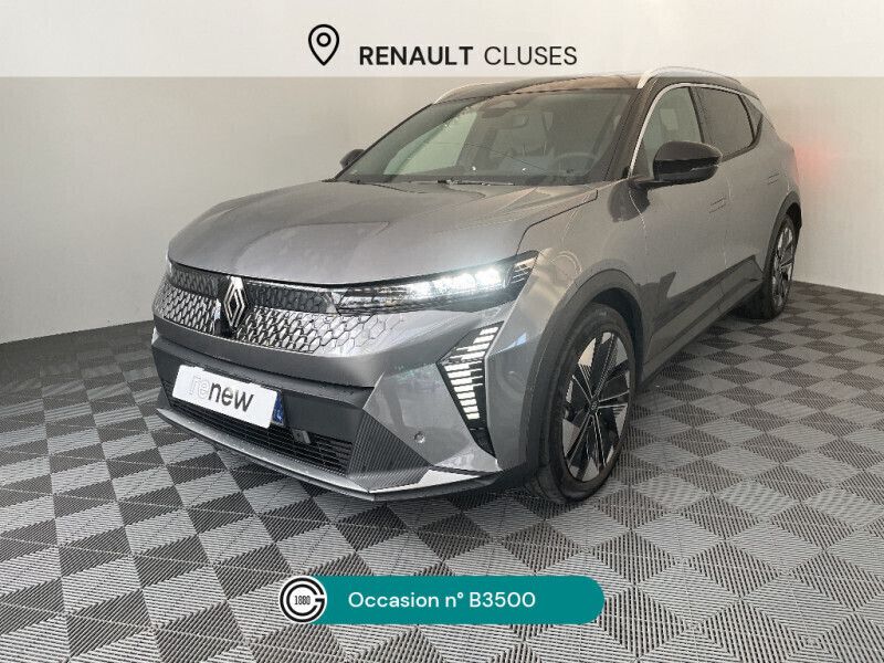 Utilisé 2025 Renault Scénic Techno Monospace | 49 890 € (Prix assez cher) - Image 1/4