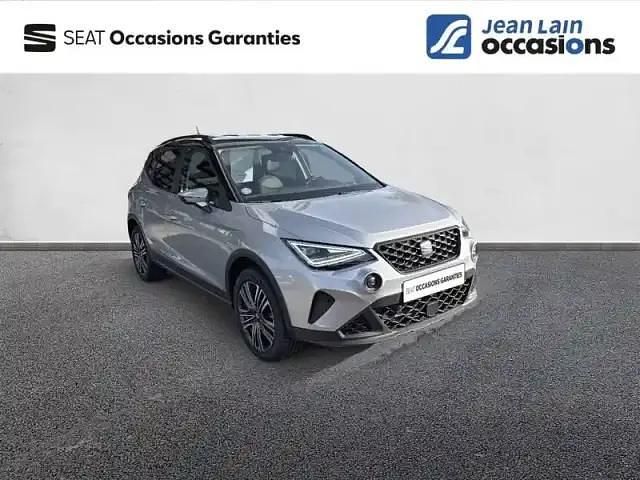 Gris urbain / noir minuit Utilisé 2022 Seat Arona SUV | 16 990 € (Prix juste) - Image 1/3