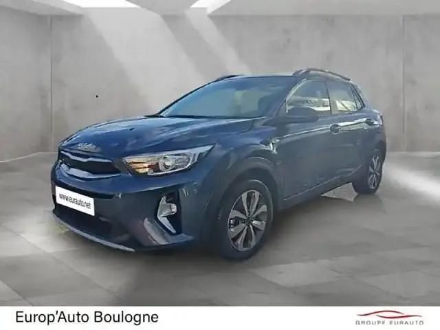 Blanc Occasion 2025 Kia Stonic Active SUV | 19 900 € (Prix juste) - Image 1/4