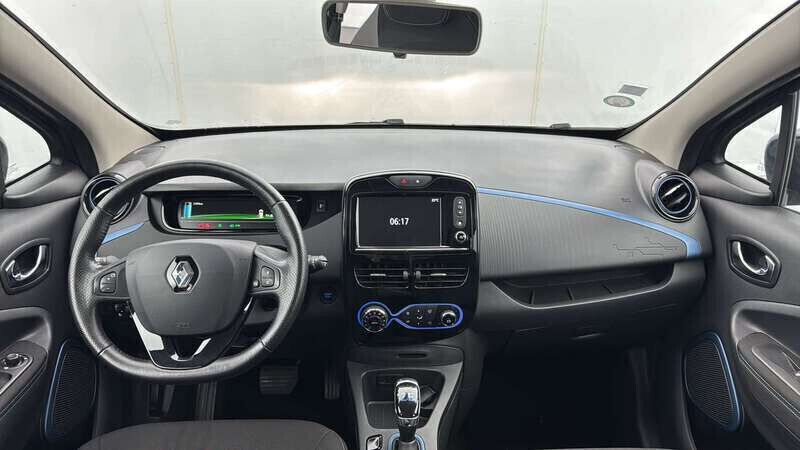 Image 3/4