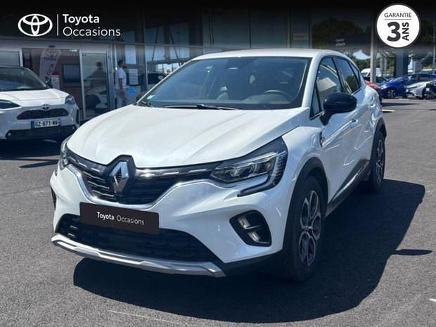 Blanc Utilisé 2024 Renault Captur Techno SUV | 25 490 € (Prix assez cher) - Image 1/4