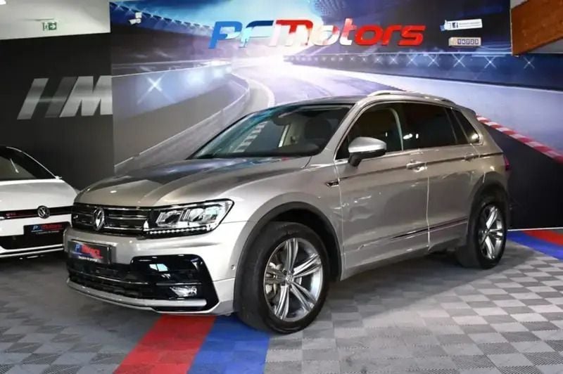 Gris Utilisé 2019 VW Tiguan R-line SUV | 31 990 € (Bon prix) - Image 1/4