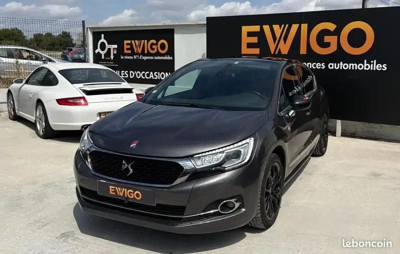Gris Utilisé 2016 DS Automobiles DS4 Performance Berline | 13 989 € (Prix juste) - Image 1/4