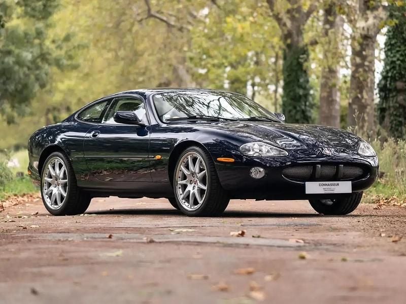 Bleu Utilisé 2000 Jaguar XKR Coupé | 29 990 € - Image 1/4