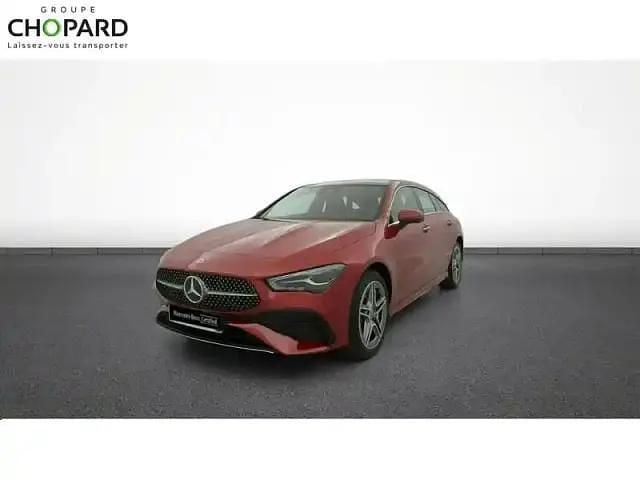 Rouge Utilisé 2024 Mercedes CLA250 Shooting Brake Break | 42 490 € - Image 1/4