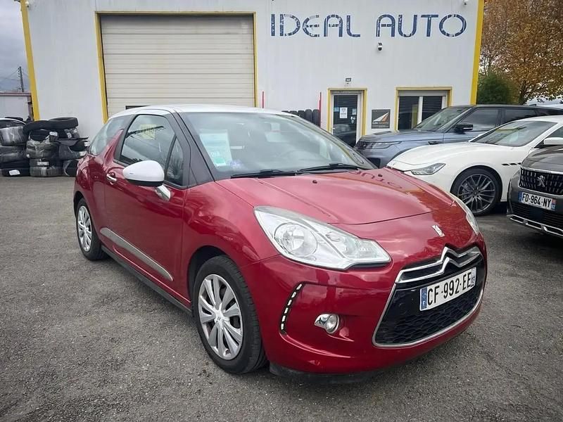 Gris Occasion 2012 Citroën DS3 Chic Berline | 4 500 € (Prix cher) - Image 1/4