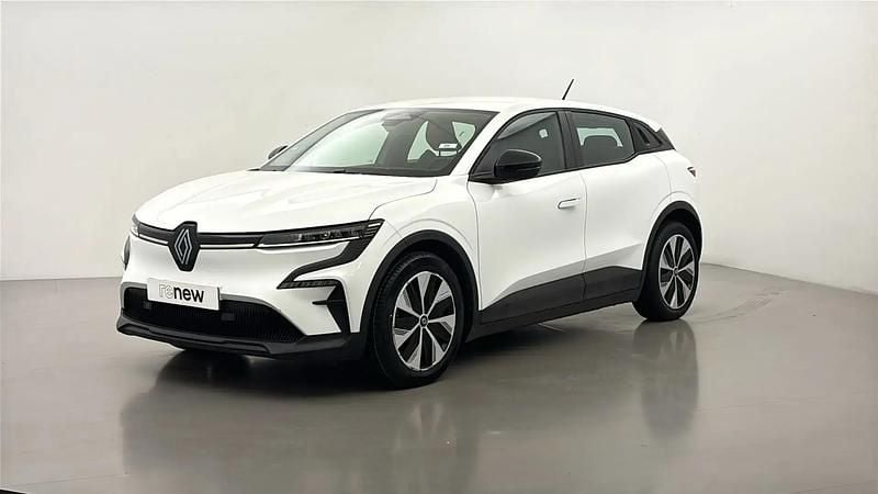 Blanc Occasion 2022 Renault Megane E-Tech Evolution Berline | 20 790 € - Image 1/4