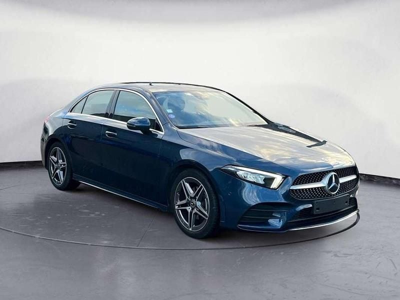 Occasion Mercedes A180 AMG line 136 ch (100 kW) 2021 Bleu Berline