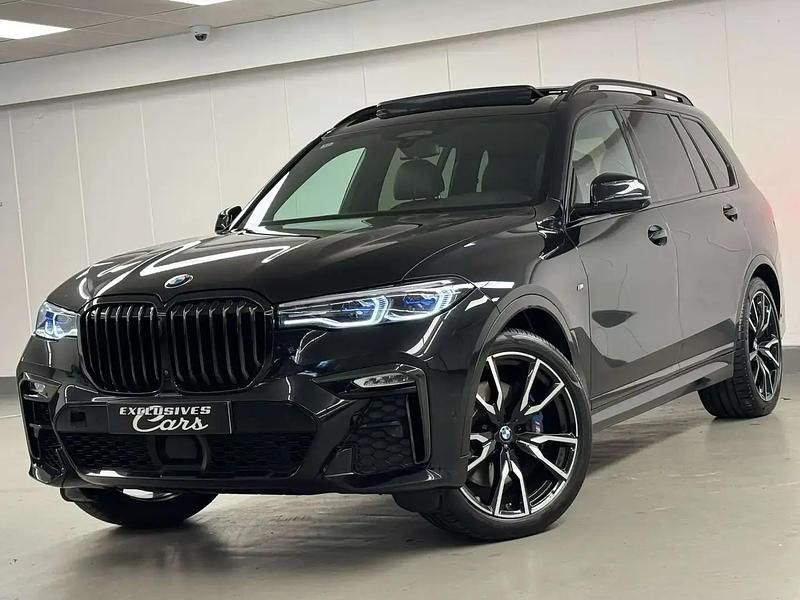 Noir Utilisé 2022 BMW X7 M Sport SUV | 74 900 € (Prix juste) - Image 1/4