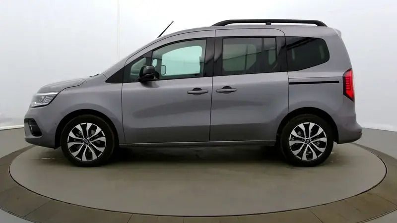 Image 4/4