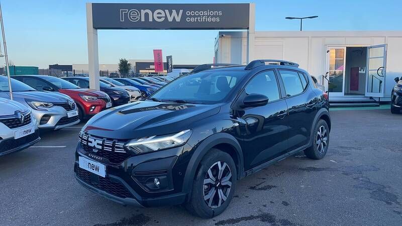 Noir Utilisé 2024 Dacia Sandero Expression Citadine | 16 649 € (Prix juste) - Image 1/1