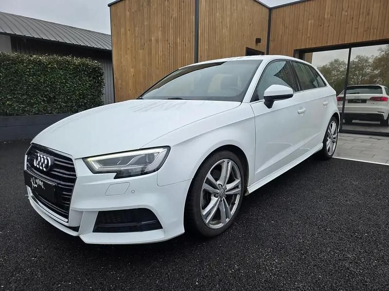 Blanc Occasion 2019 Audi A3 S-Line Berline | 18 990 € (Prix juste) - Image 1/4