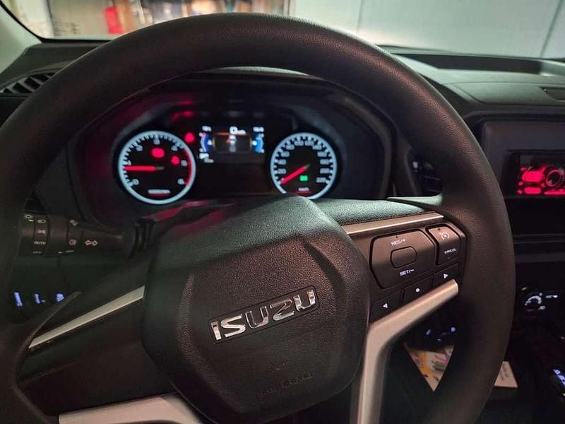 Occasion Isuzu D-Max 165 ch (121 kW) 2024 SUV