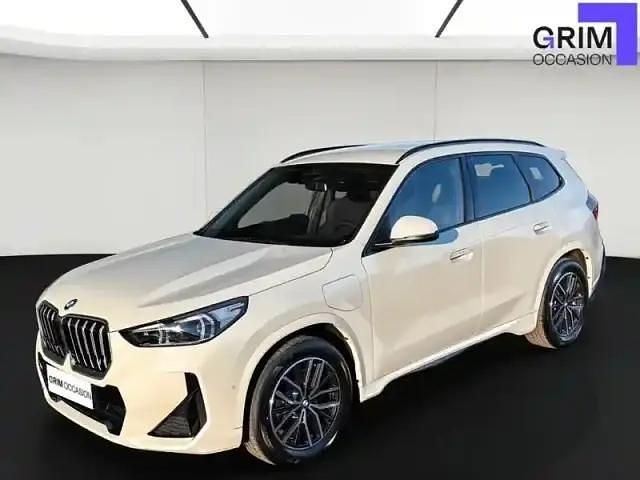 Alpinweiss uni Occasion 2025 BMW X1 Comfort Edition SUV | 58 900 € - Image 1/4