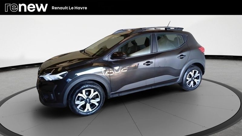 Noir Utilisé 2024 Dacia Sandero Expression Citadine | 17 490 € (Prix juste) - Image 1/4