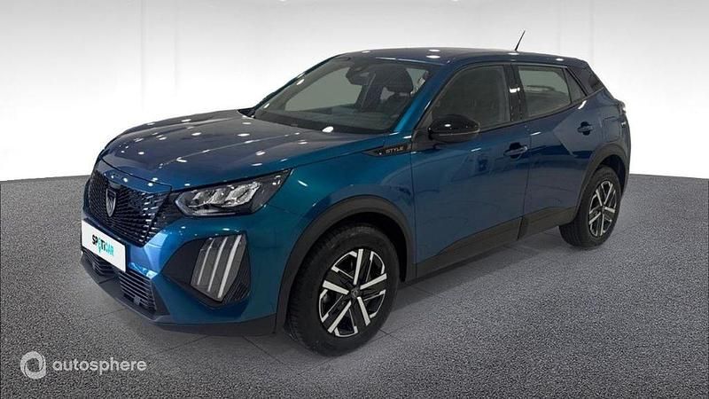 Bleu Nouvelle 2025 Peugeot 2008 Style SUV | 28 500 € (Prix assez cher) - Image 1/4