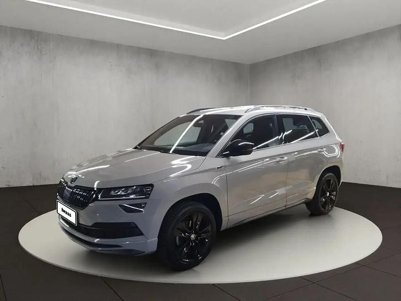 Gris Utilisé 2020 Skoda Karoq SportLine SUV | 25 450 € (Prix juste) - Image 1/4