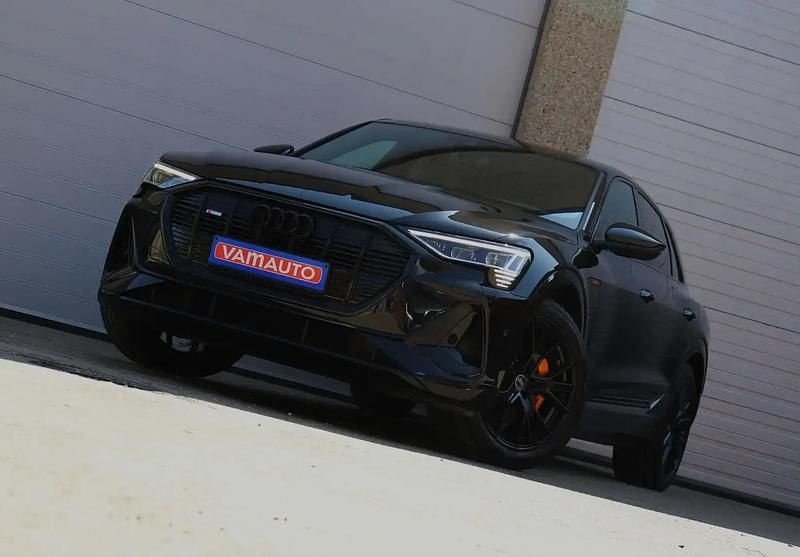 Noir Utilisé 2022 Audi e-tron Black Edition SUV | 40 950 € (Bon prix) - Image 1/4