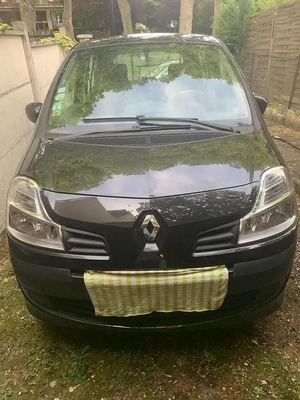 Utilisé 2010 Renault Modus Expression Monospace | 3 390 € - Image 1/4