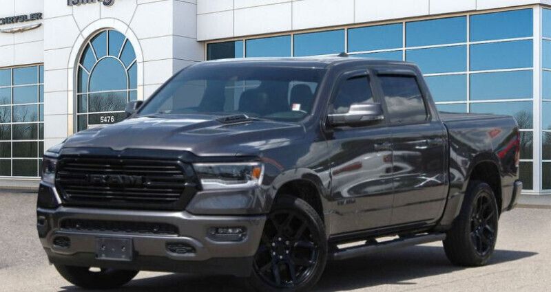 Utilisé 2023 Dodge Ram Pick-up | 56 401 € (Prix juste) - Image 1/4