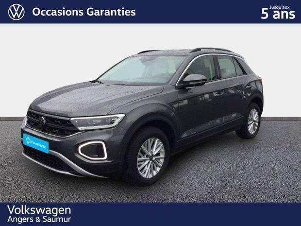 Gris Utilisé 2023 VW T-Roc Life SUV | 24 882 € (Prix juste) - Image 1/4
