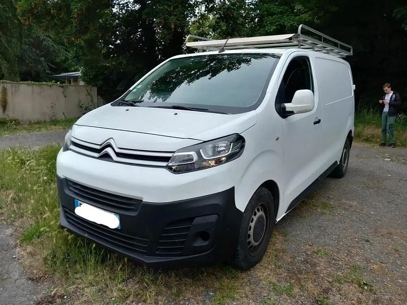 Blanc Utilisé 2018 Citroën Jumpy Monospace | 10 500 € (Bon prix) - Image 1/4