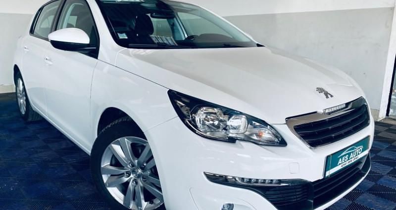 Utilisé 2017 Peugeot 308 Active Berline | 9 990 € (Prix juste) - Image 1/4