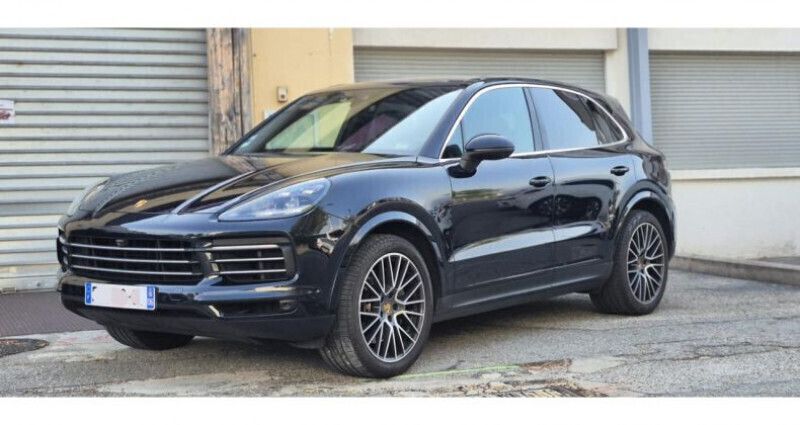Bleu Utilisé 2018 Porsche Cayenne Turbo SUV | 59 990 € - Image 1/4