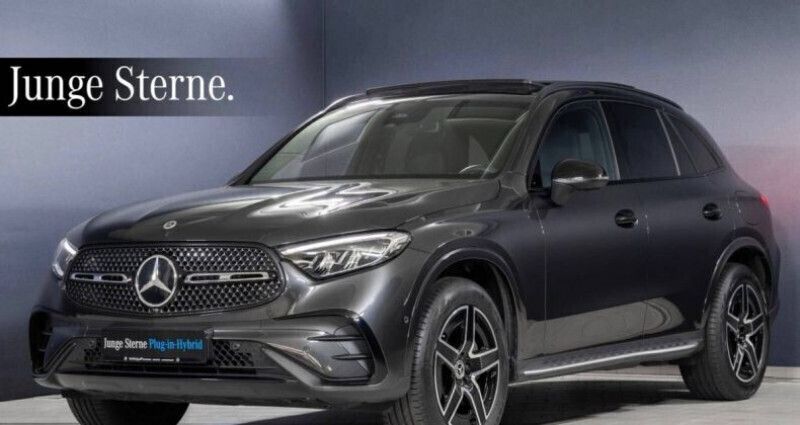 Gris Utilisé 2023 Mercedes GLC300e AMG SUV | 56 990 € - Image 1/4