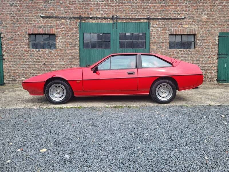 Rouge Utilisé 1983 Lotus Excel Coupé | 16 500 € - Image 1/4