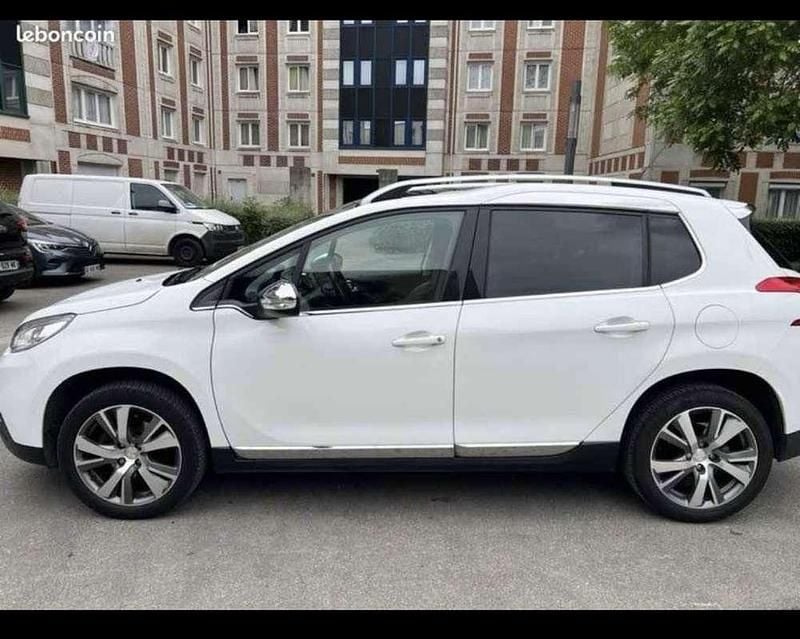 Occasion Peugeot 2008 Allure 120 ch (88 kW) 2014 Blanc SUV