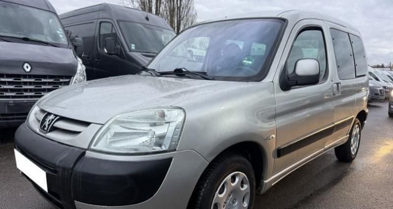 Gris Occasion 2007 Peugeot Partner Monospace | 4 990 € - Image 1/4