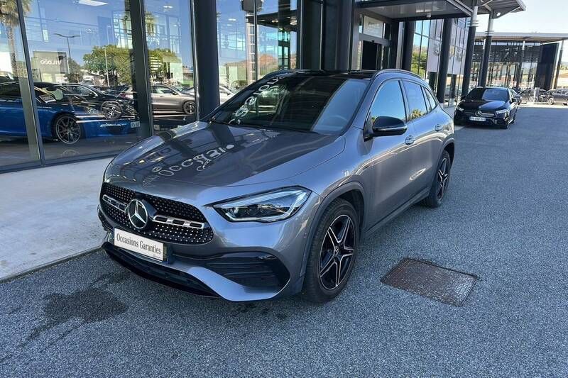 Gris Utilisé 2021 Mercedes GLA250 SUV | 32 669 € (Prix juste) - Image 1/3