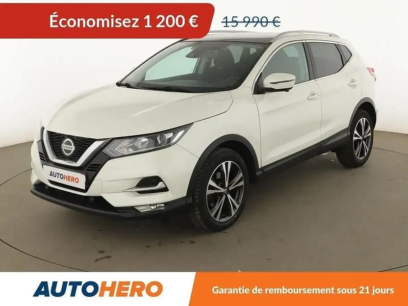 Blanc Occasion 2019 Nissan Qashqai N-Connecta SUV | 14 790 € (Bon prix) - Image 1/2