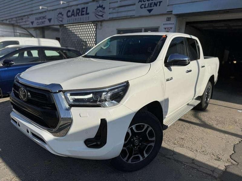 Occasion Toyota HiLux 205 ch (150 kW) 2023 Blanc Pick-up