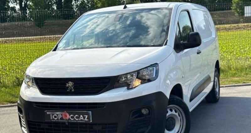 Blanc Utilisé 2015 Peugeot Partner Monospace | 6 990 € (Bon prix) - Image 1/4