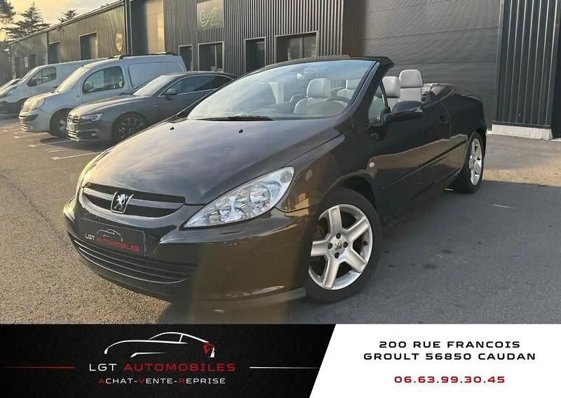 Noir Utilisé 2005 Peugeot 307 CC Cabriolet | 4 990 € - Image 1/4