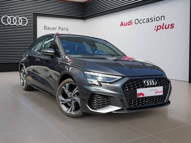 Gris daytona nacré Utilisé 2021 Audi A3 S-Line | 26 980 € (Prix juste) - Image 1/4