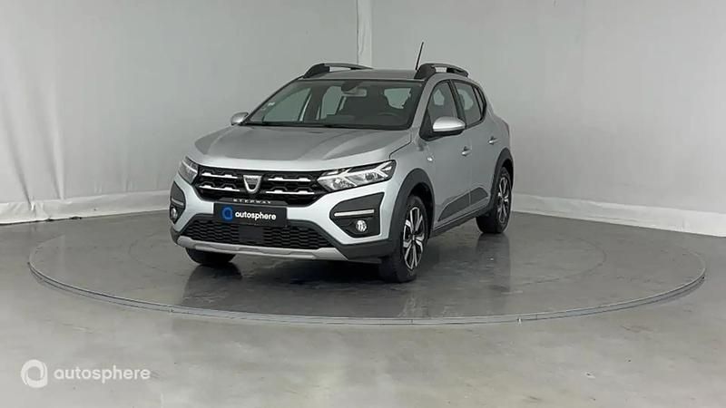 Gris Utilisé 2021 Dacia Sandero Comfort Berline | 13 499 € (Prix juste) - Image 1/4