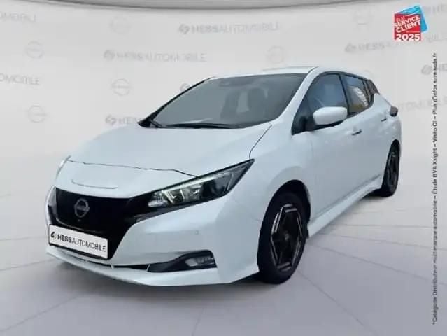 Blanc Utilisé 2022 Nissan Leaf Acenta Citadine | 12 999 € (Super prix) - Image 1/4