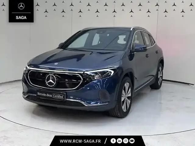 Bleu Utilisé 2022 Mercedes EQA250 Business SUV | 29 900 € (Prix juste) - Image 1/4