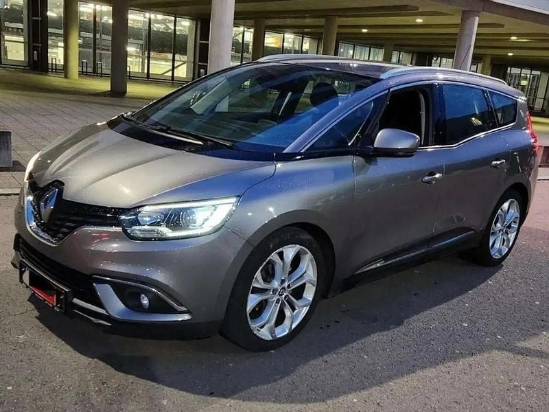 Gris Occasion 2017 Renault Grand Scénic IV Business Monospace | 12 999 € (Prix assez cher) - Image 1/4