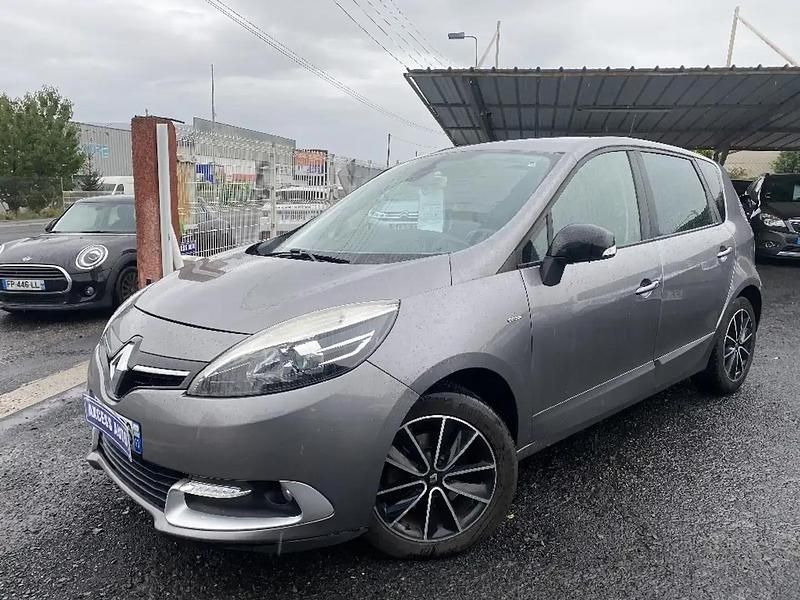 Occasion 2016 Renault Scénic III LIMITED Monospace | 5 990 € (Prix juste) - Image 1/4