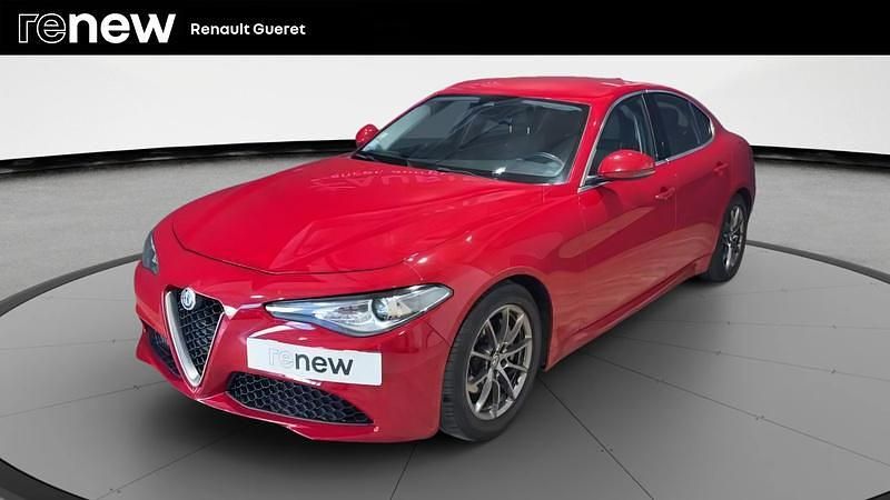 Rouge Utilisé 2017 Alfa Romeo Giulia Super Berline | 16 929 € (Prix assez cher) - Image 1/4