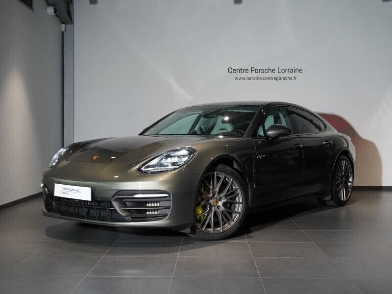Vert aventurine métallisé Utilisé 2023 Porsche Panamera Platinum Edition Berline | 109 900 € (Bon prix) - Image 1/1