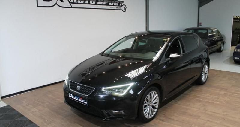 Noir Utilisé 2016 Seat Leon Berline | 9 990 € (Super prix) - Image 1/4