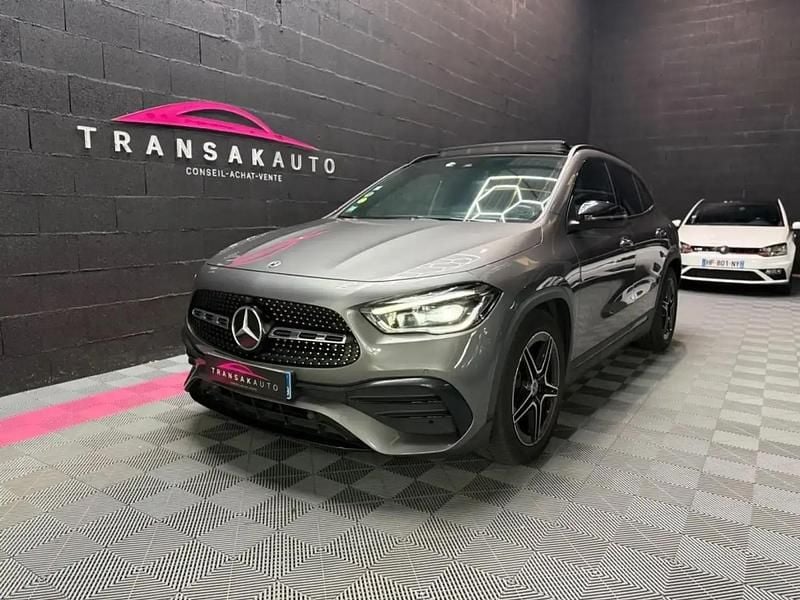 Gris Occasion 2022 Mercedes GLA200 AMG line SUV | 29 490 € (Bon prix) - Image 1/4
