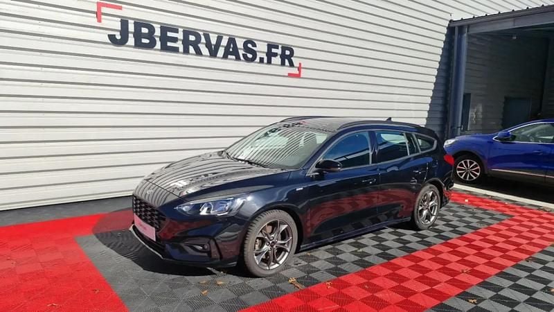 Noir Utilisé 2019 Ford Focus Titanium Break | 13 990 € (Prix juste) - Image 1/4