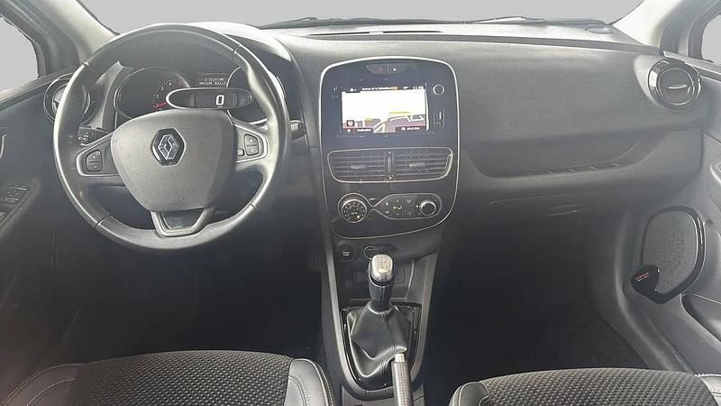 Image 3/4