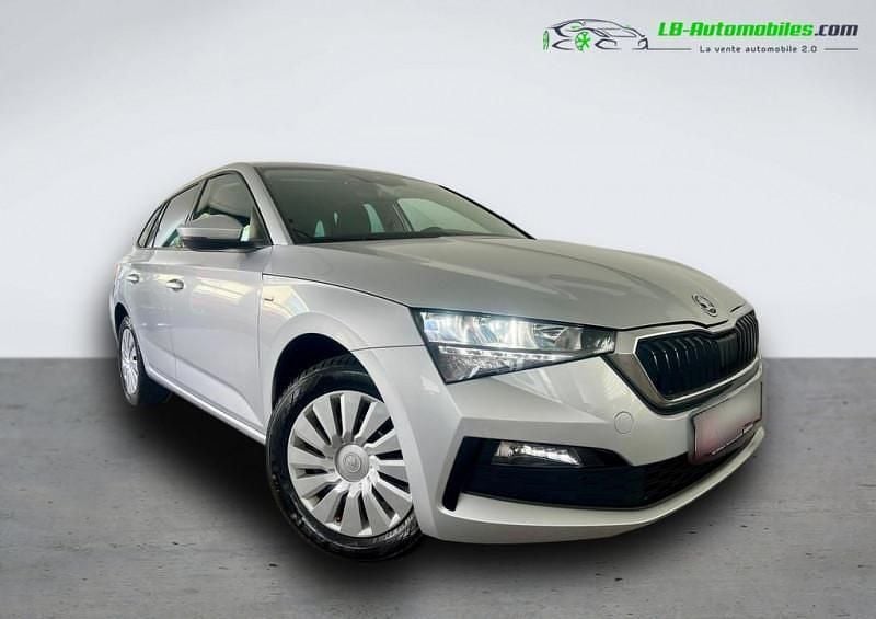 Utilisé 2022 Skoda Scala Citadine | 19 800 € (Bon prix) - Image 1/4